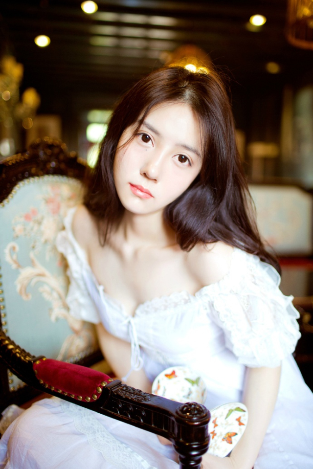 我看书，这使我多活几度生命。——三毛《亲爱的三毛》